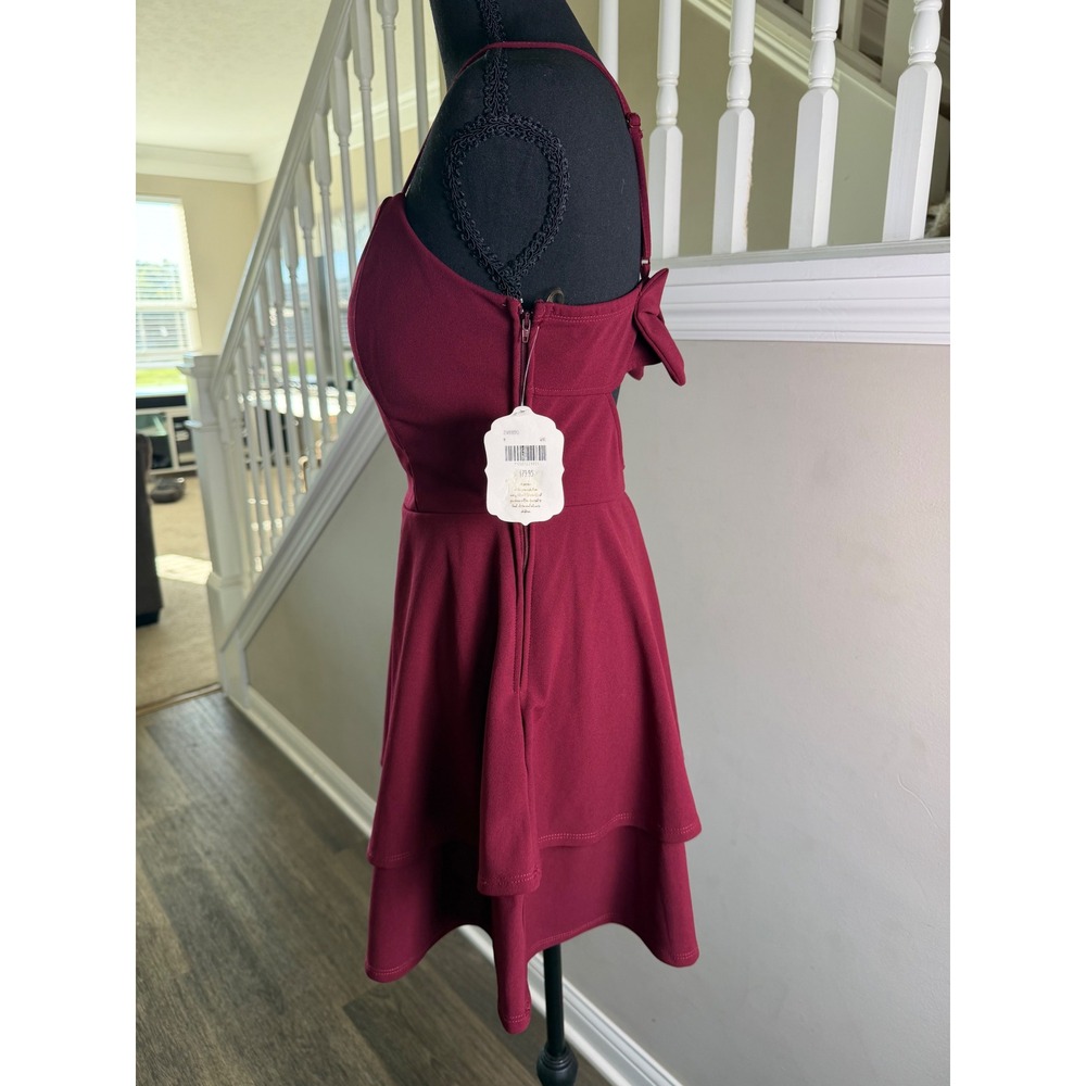 Altar'd State Wine Burgundy Tiered Mini Dress Bow Back Cutout NWT Size Medium - Picture 7 of 10